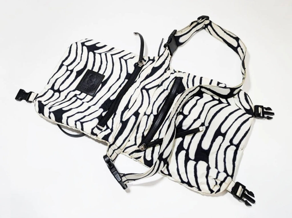 CHANEL Pre-Owned Sports Line abstract print shoulder bag - Vault No9