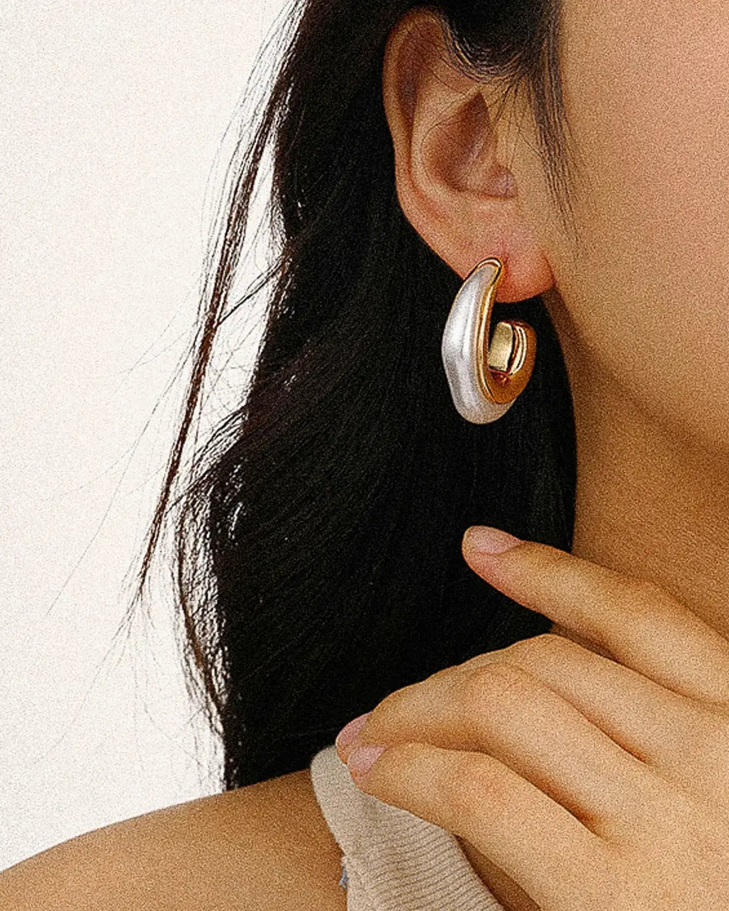 Kinsley 18K Gold Classic Pearl C Hoop Earring Custom